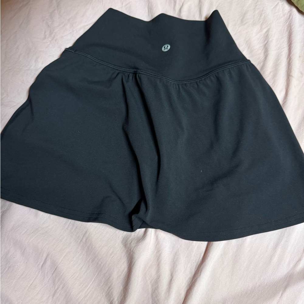 Lululemon Athletica Align White and Black Skirt Bundle - Picture 5 of 9